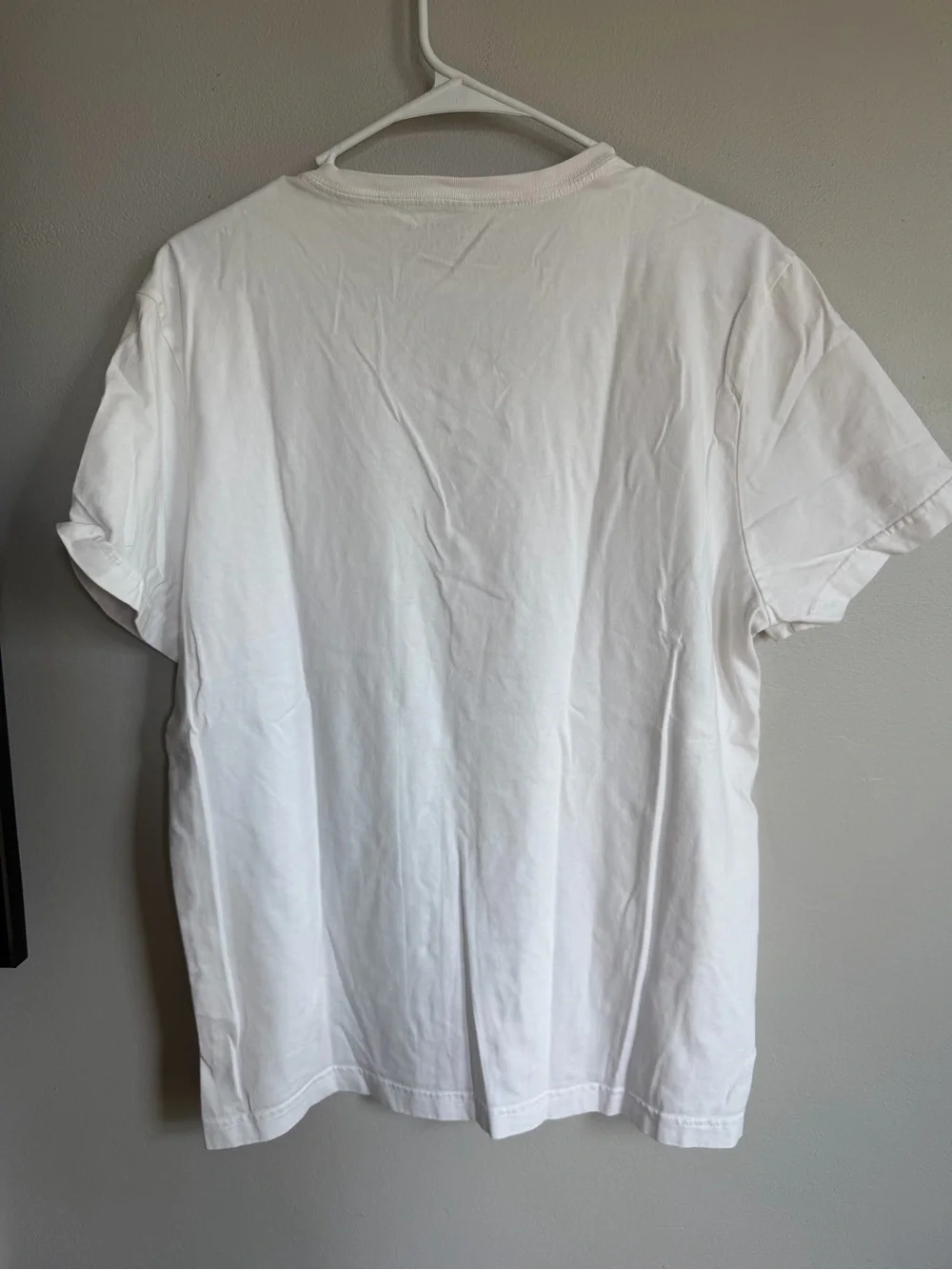 Banana Republic Supima Cotton White Vneck Tshirt L